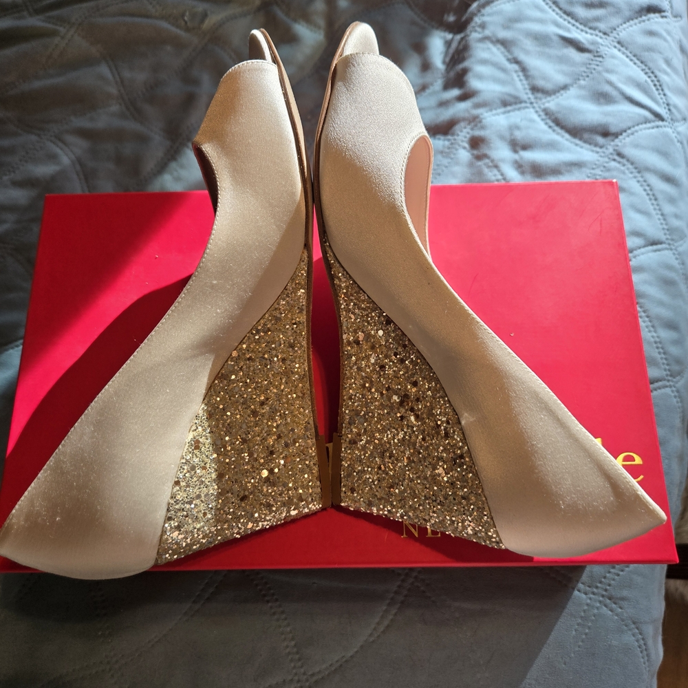 Kate Spade Sparkle Wedges 6.5 Gorgeous 🥰 - Picture 5 of 16